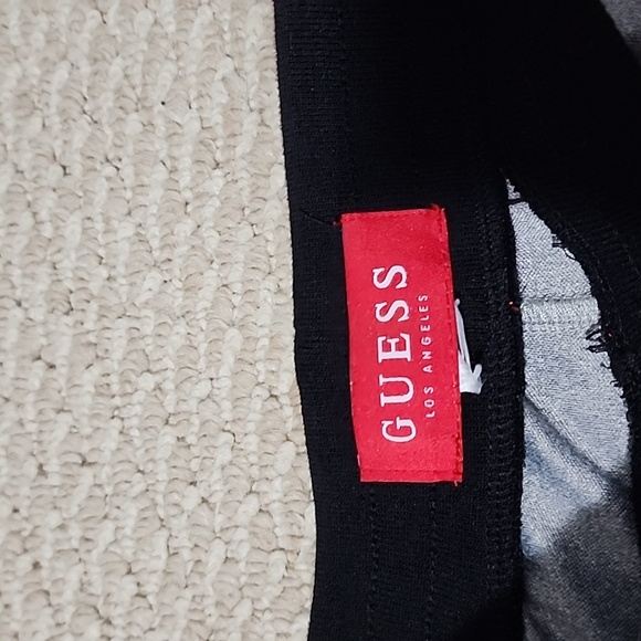 T shirt and shorts - Picture 5 of 5